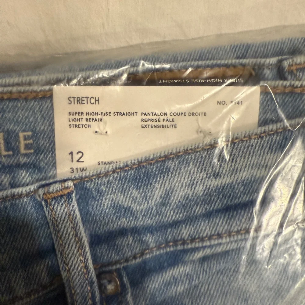AE Stretch Super High-Waisted Straight Jean NWT 12 - Picture 5 of 7